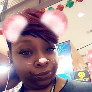 Meet your Posher, Jonique